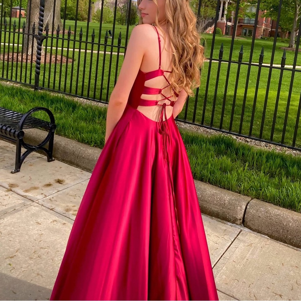 Red Formal Gown - Picture 9 of 10